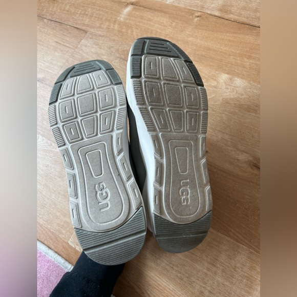 UGG LA Glide Logo Stitch sneakers - Picture 6 of 7